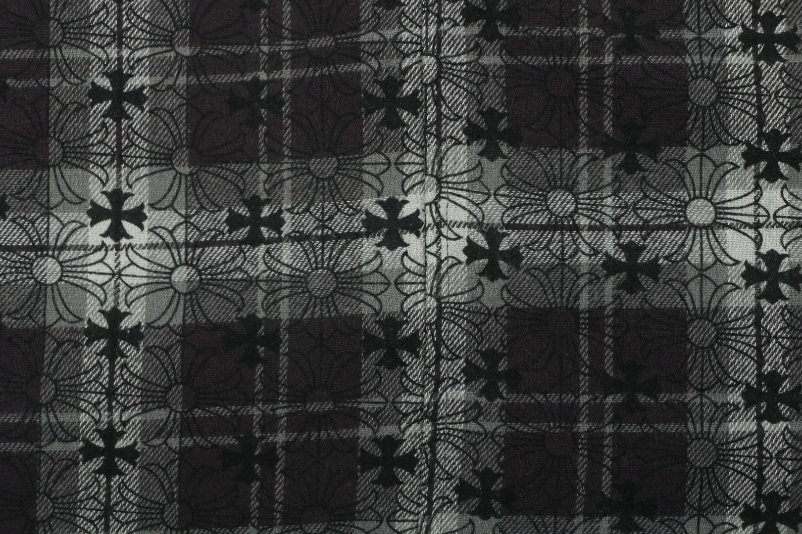 Checkered Cross Print