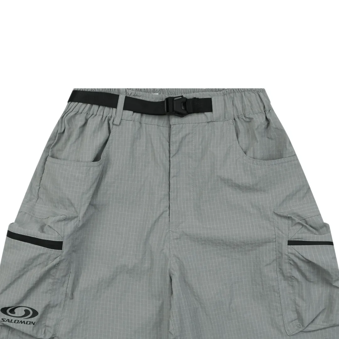 AdvancedSkin Quick-Drying Cargo Shorts Details