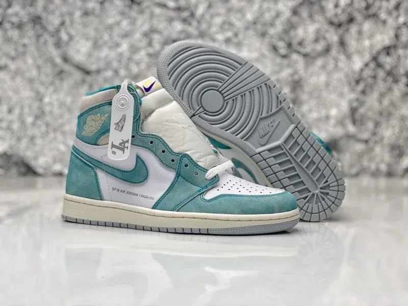 JORDAN 1 RETRO HIGH OG “TURBO GREEN” REPLICA