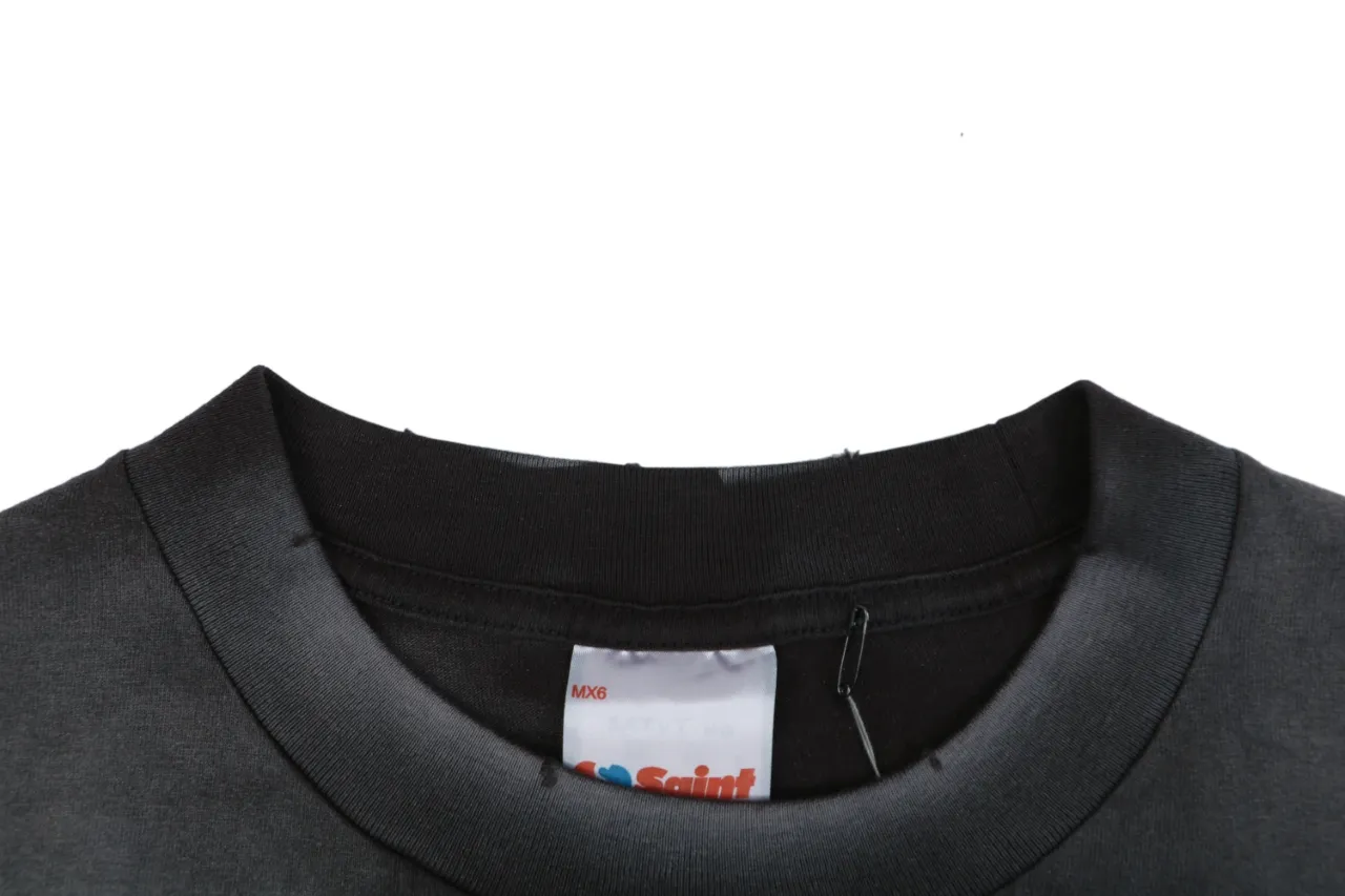Neckline
