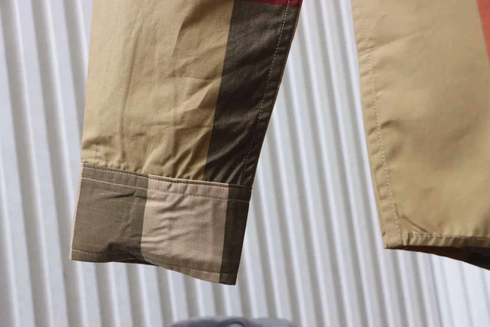 Long Sleeve Detail