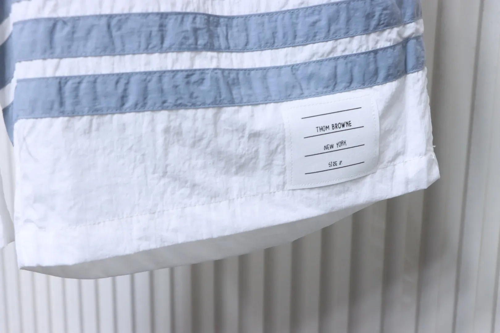 Bottom Hem Detail