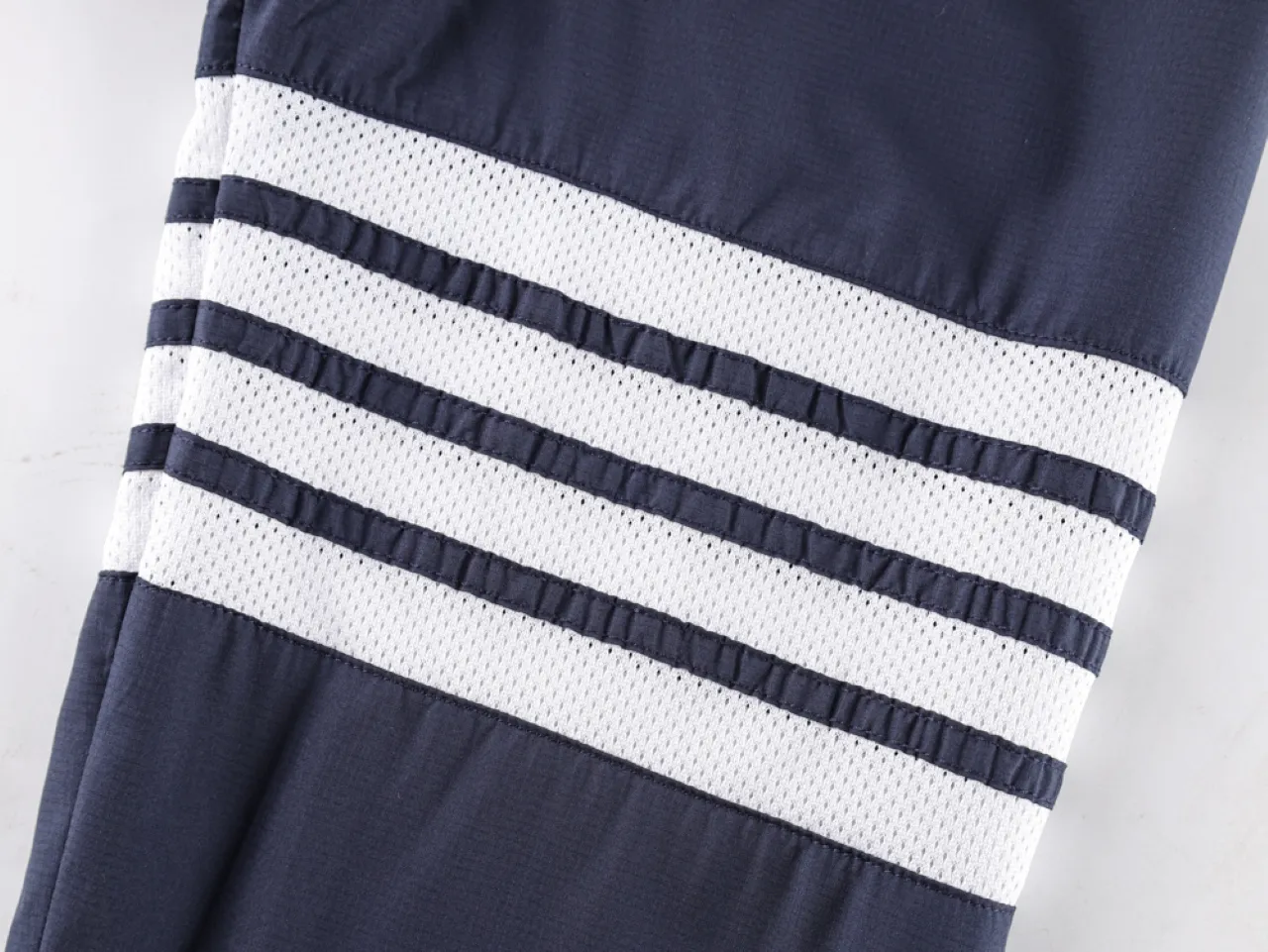 Four Bar Stripes