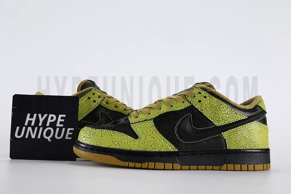 Dunk Low ‘Halloween Skull’ HV6103-300