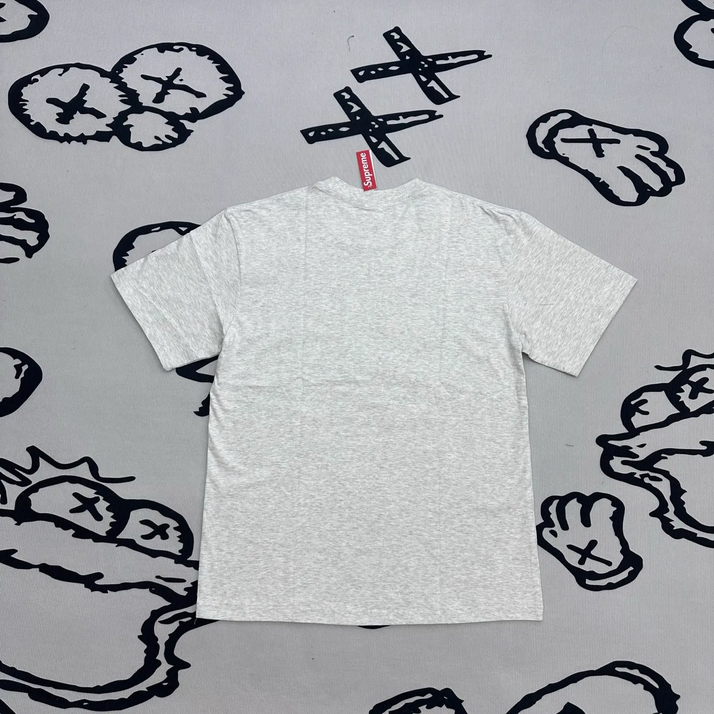 Back Sup Graphic Hand Pistil Print Cotton T-Shirt