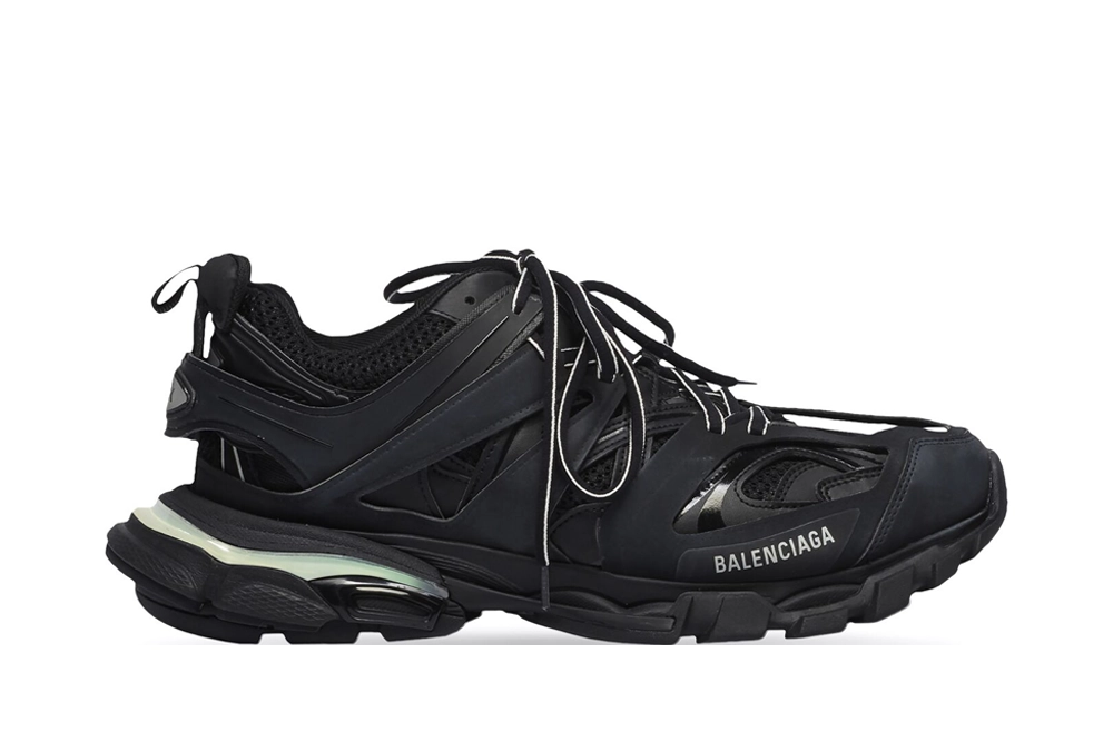 MEN’S TRACK LED/NON-LED SNEAKER IN BLACK (Copy)