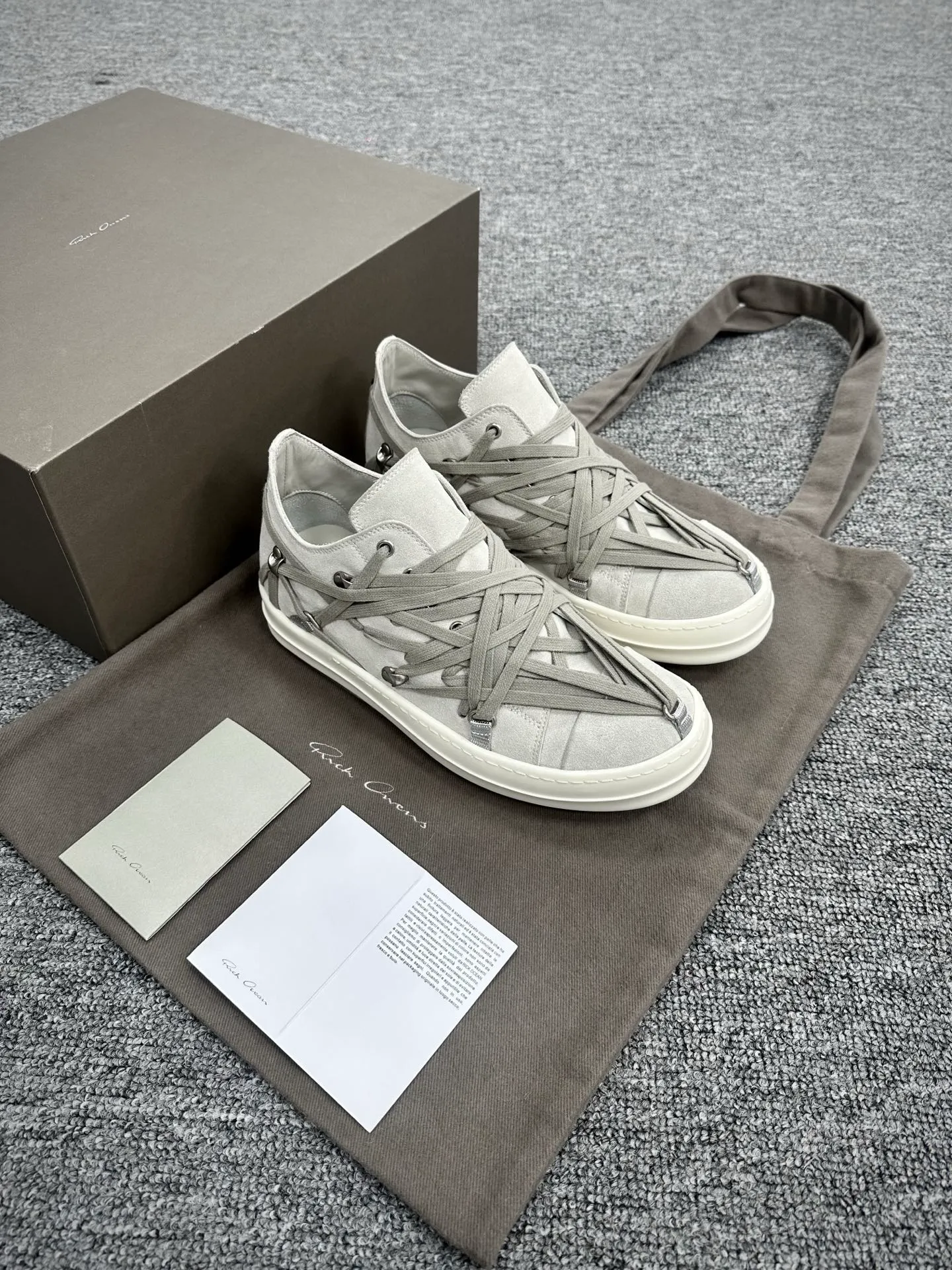 R 0wens Hollywood Megalace Low Suede DingeMilk Sneakers Angeled View