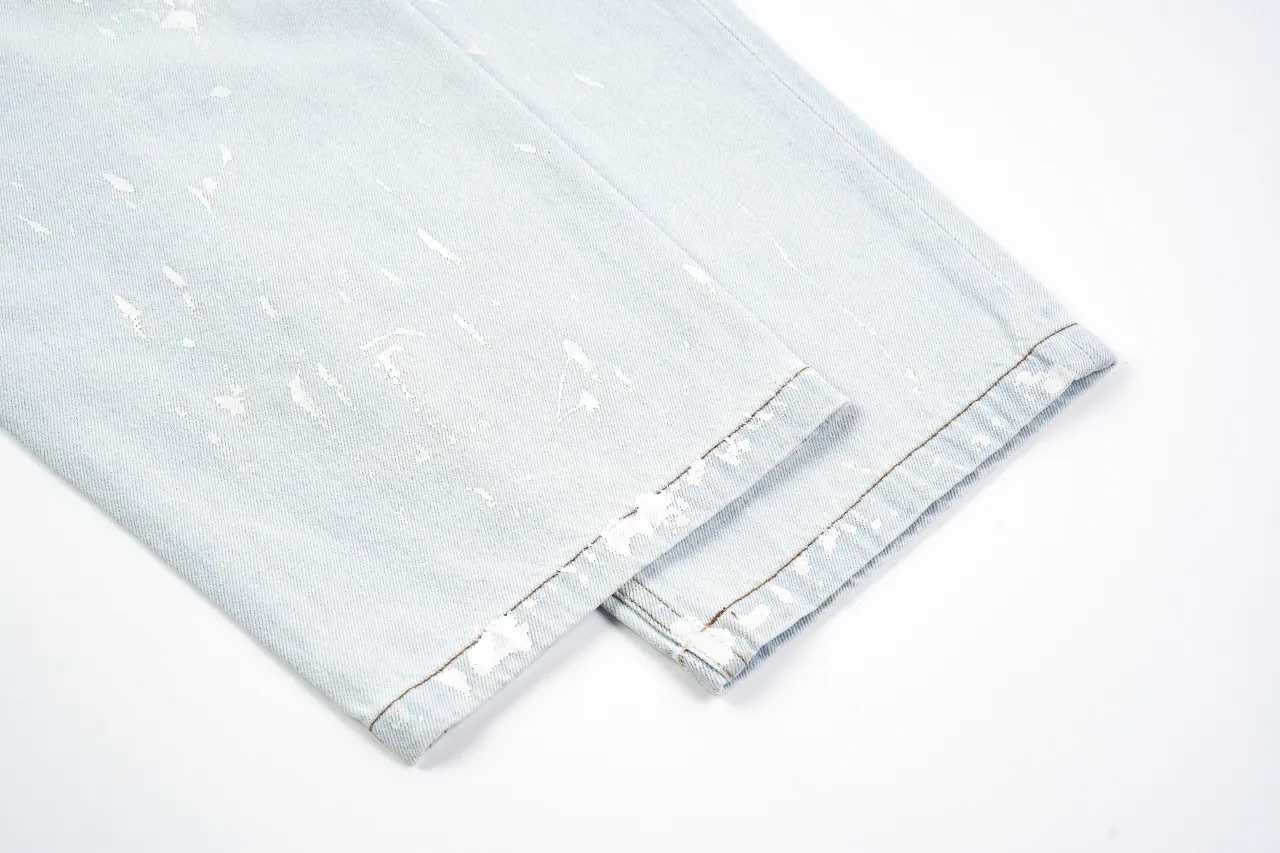 Bottom Hem Detail