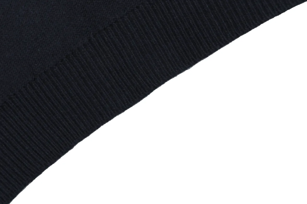 Four-Bar Back Pony Hooded Jacket Detail