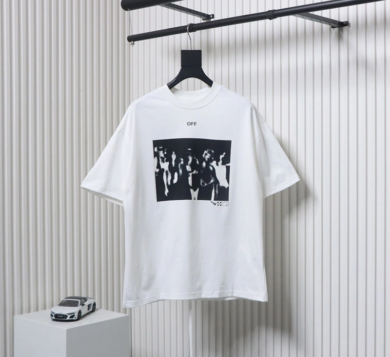 Off-White Band Portrait Printed T-Shirt