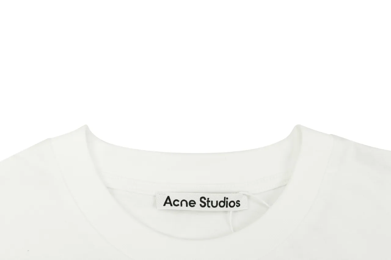 Close-up Collar