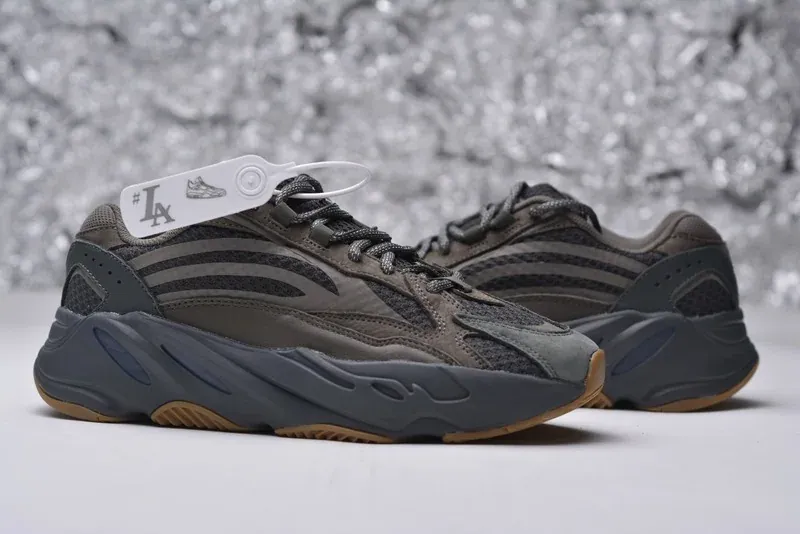 Yeezy Boost 700 V2 Geode Replica