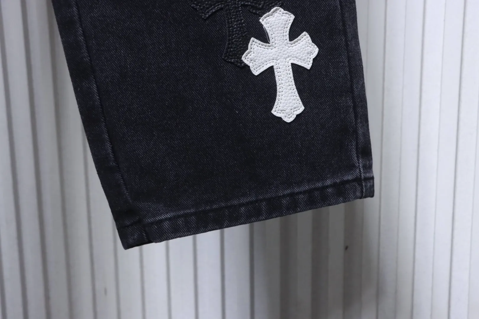 Bottom Hem Detail