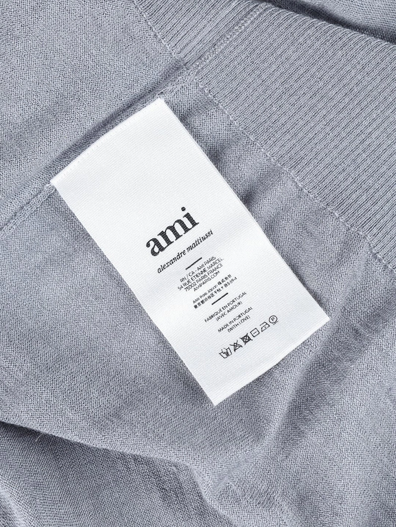 Ami Heart Embroidered Basic Polo Sweater