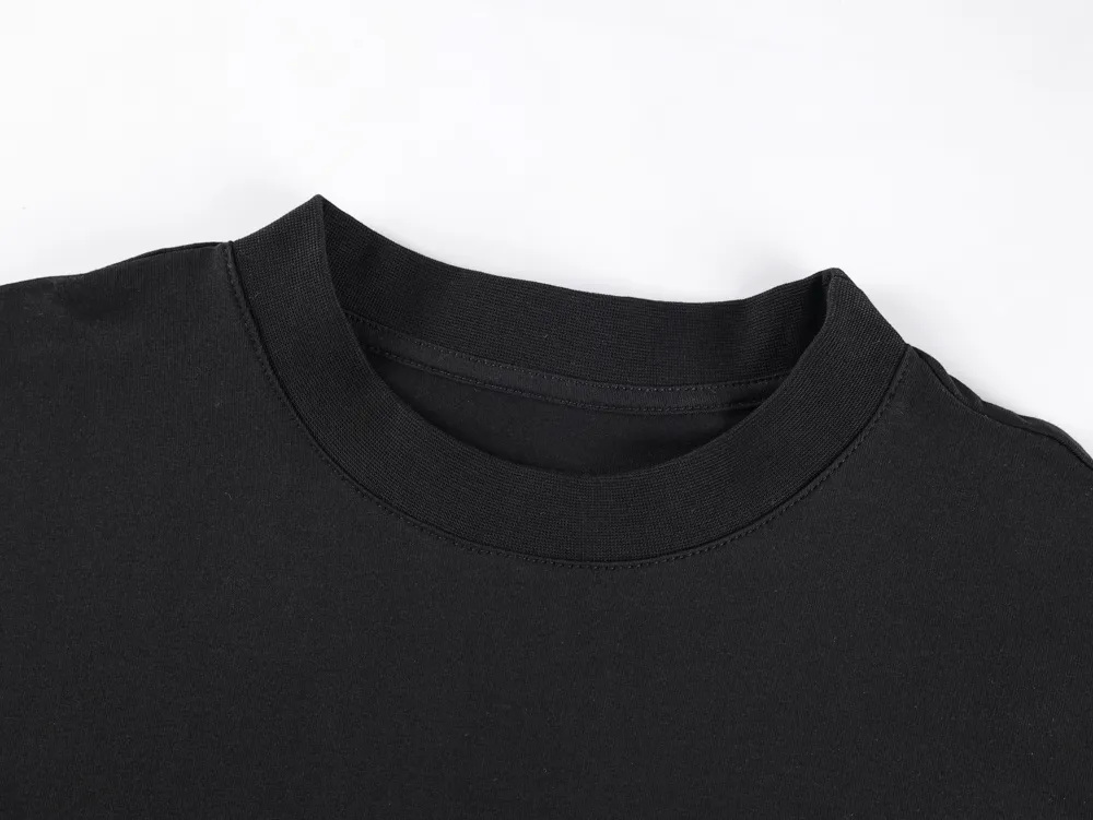 Neckline
