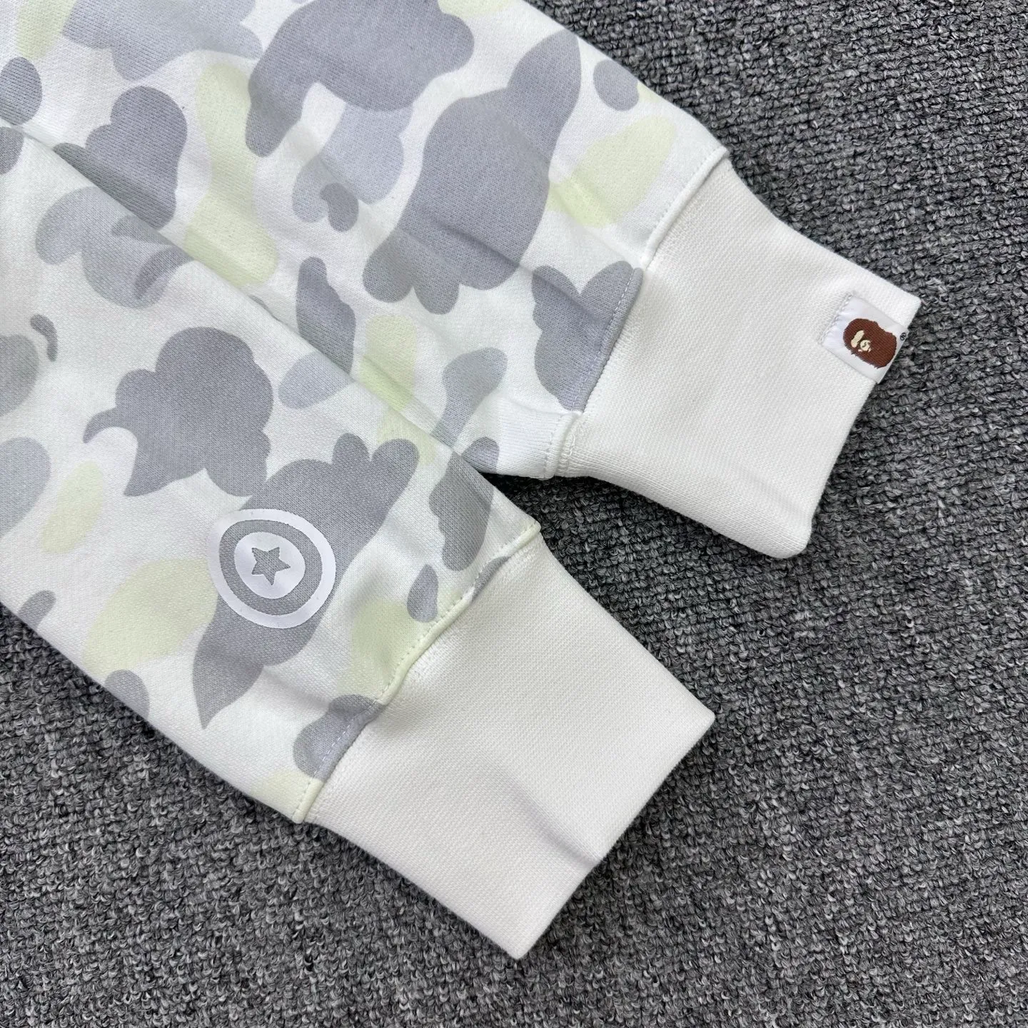 Sleeve Cuffs Detail with Tag
