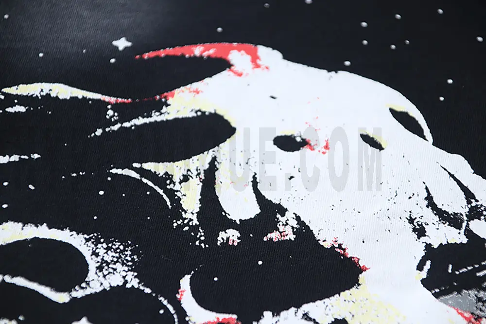 Head-turning front print artwork in detail