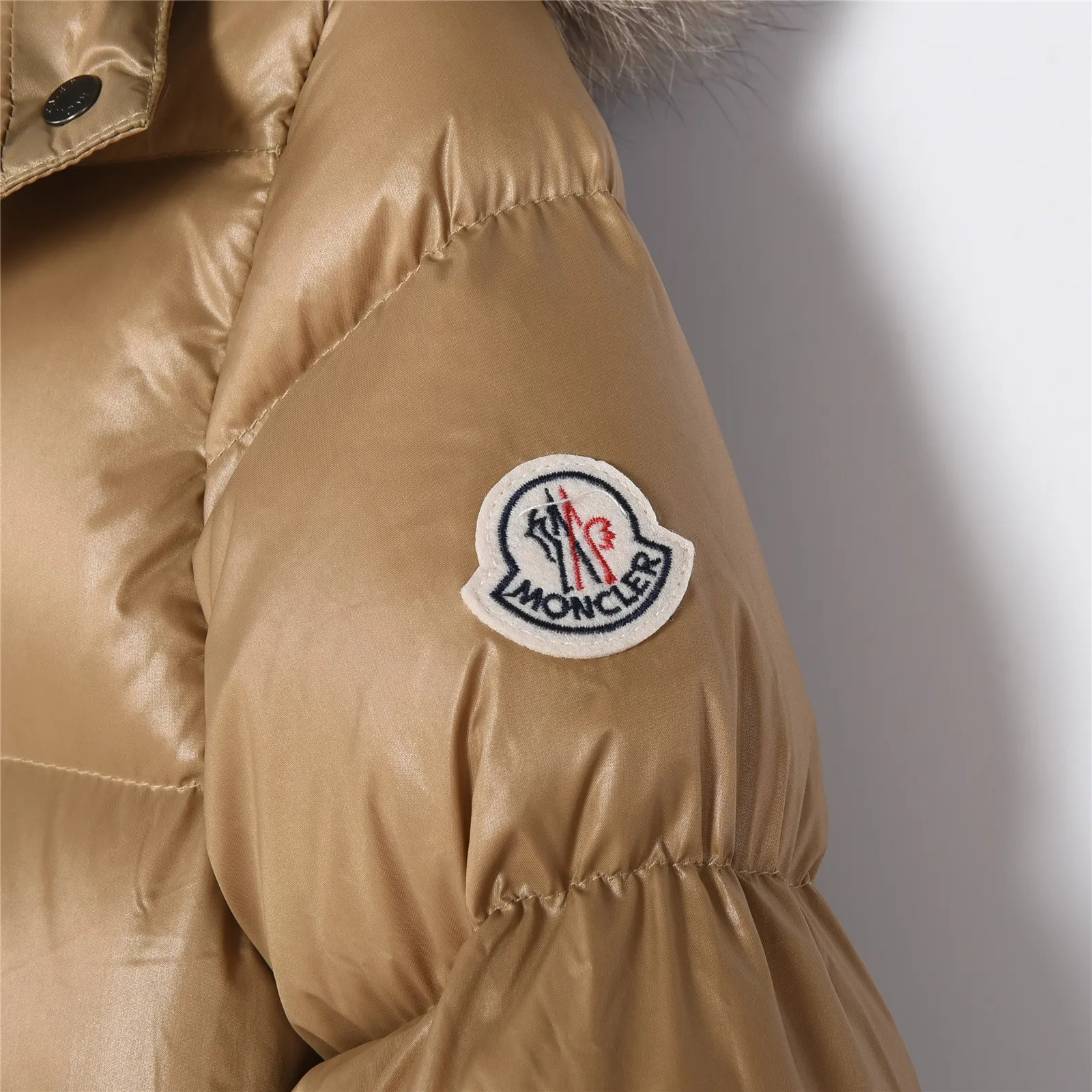 Shoulder Logo