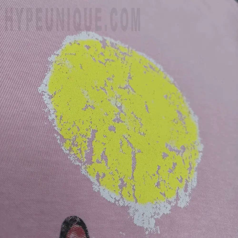 Front-facing graphic print