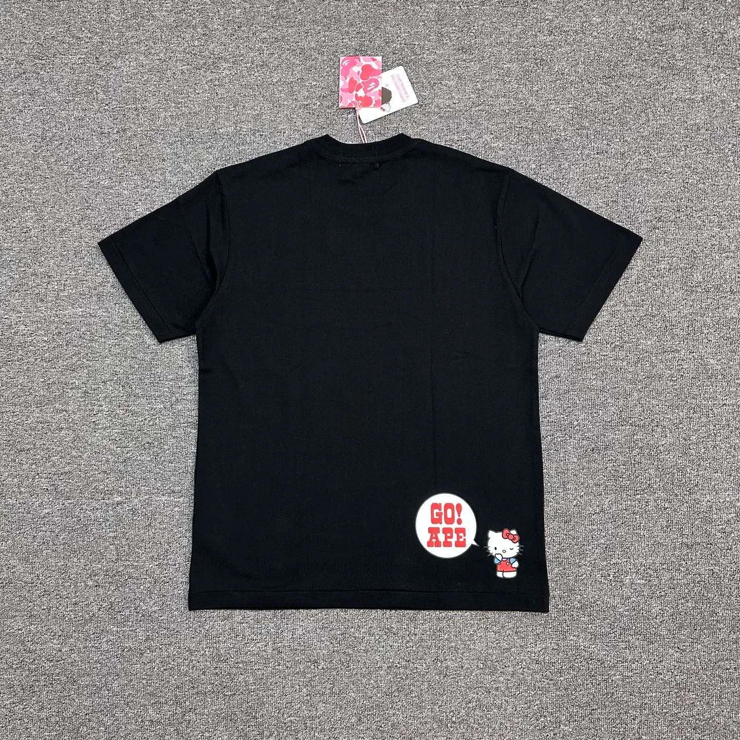 Back BAPE x Sanrio Hello Kitty Ape Head Graphic Cotton T-Shirt
