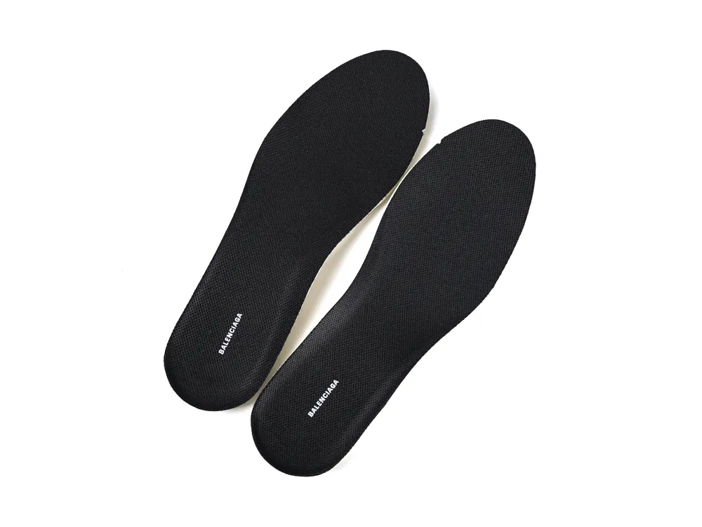 Black fabric insoles with smooth texture, designed for comfortable footwear support.