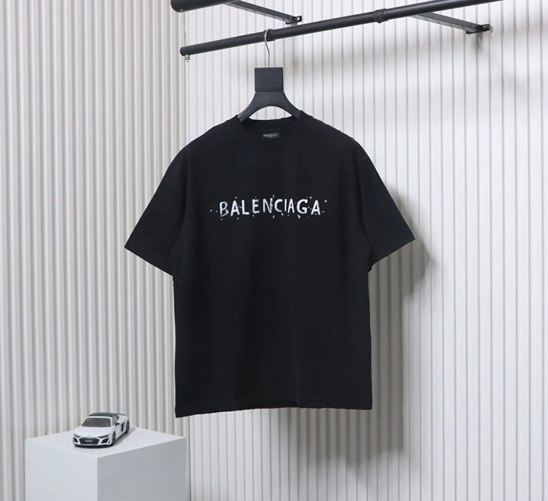 Double B Hand-Painted Washed Hole T-Shirt