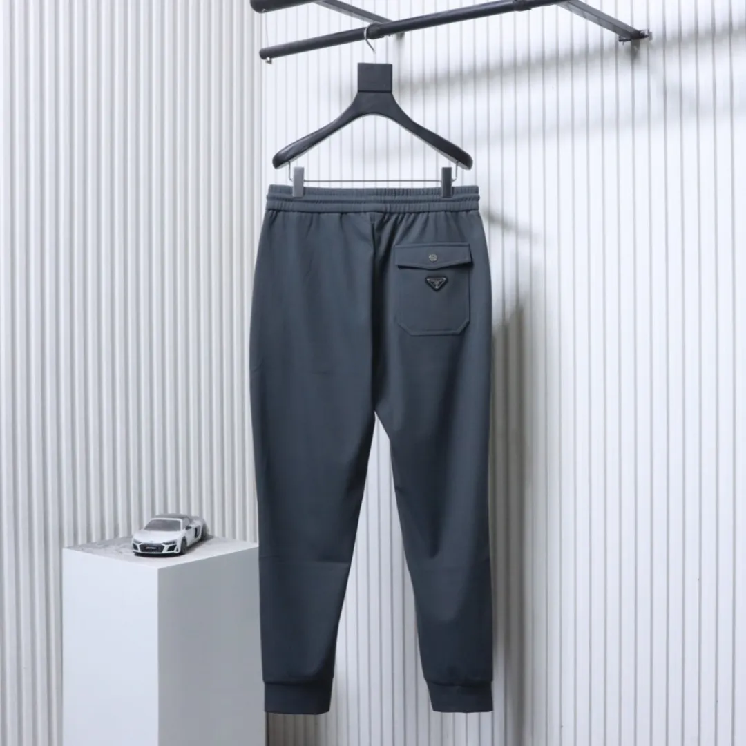 Back Triangle Logo Red Tape Jogger Pants