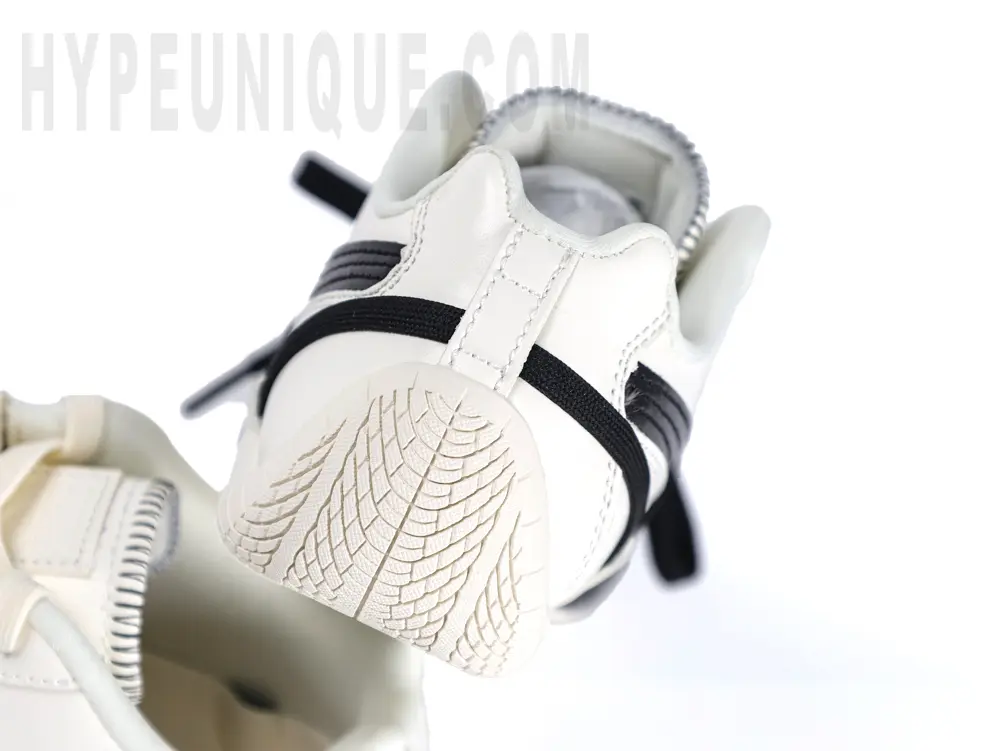 Heel details
