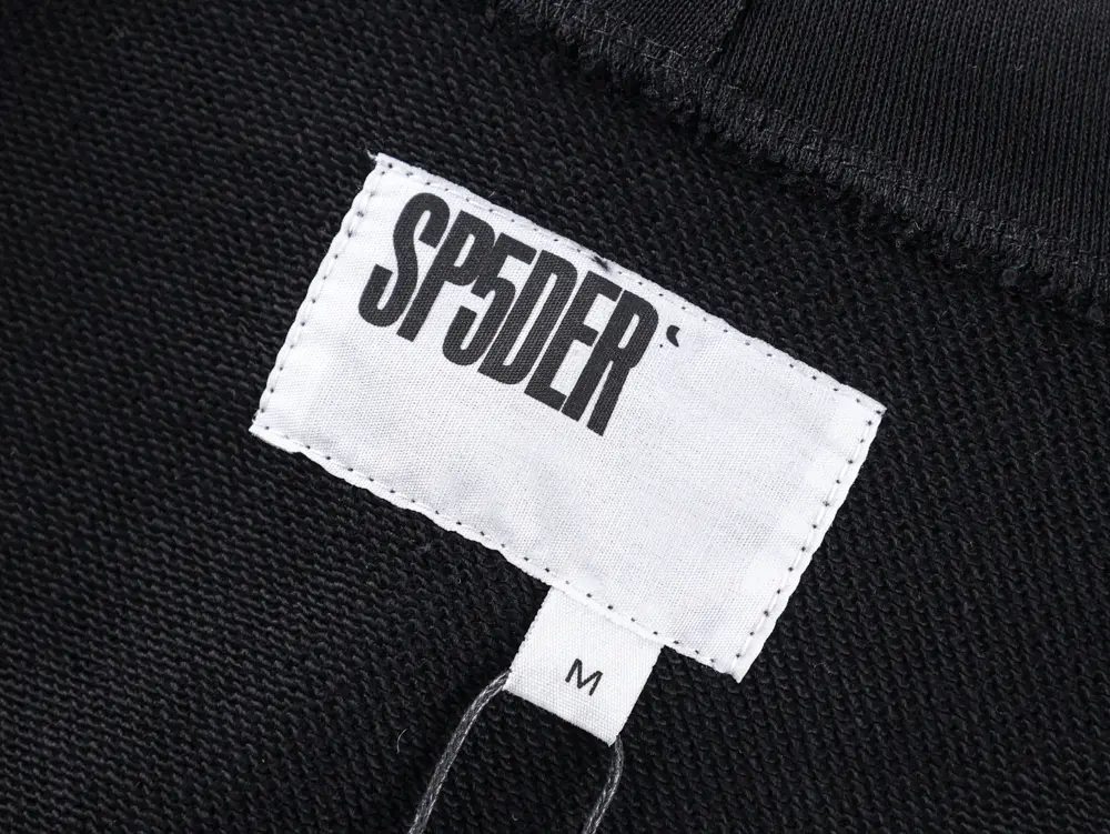 the neck tag