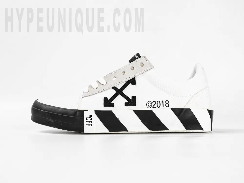 Off-White Vulc Sneaker Low ‘White Black’
