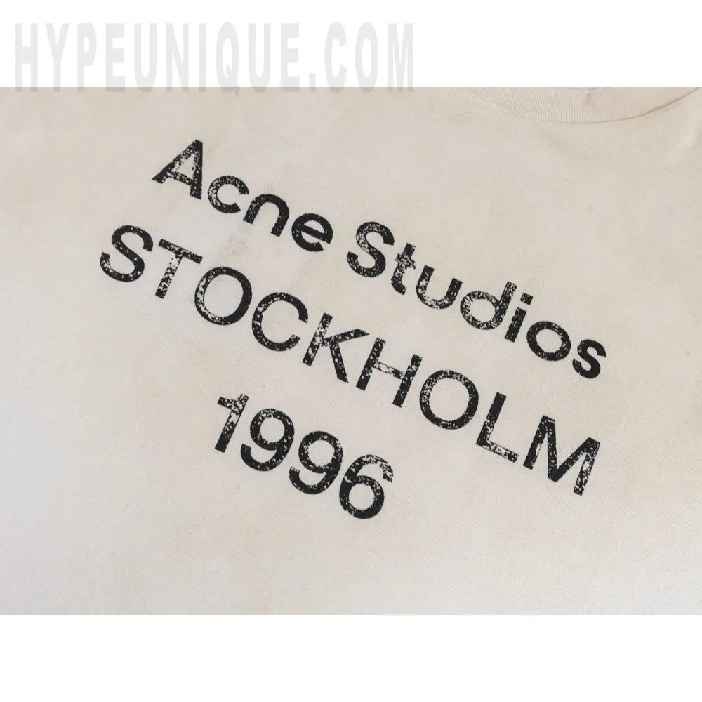 Printed graphic on the front of the clothes