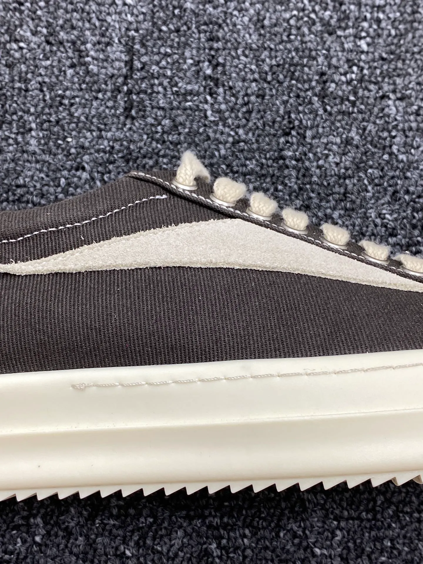 R Owens DRKSHDW Vintage Low Canvas Sneakers BlackMilk Side View