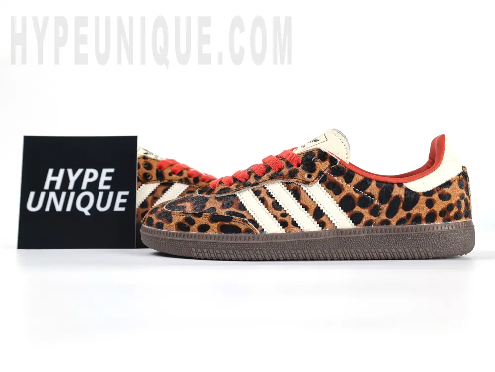Samba OG “Core Black/Preloved Red/Cream White”