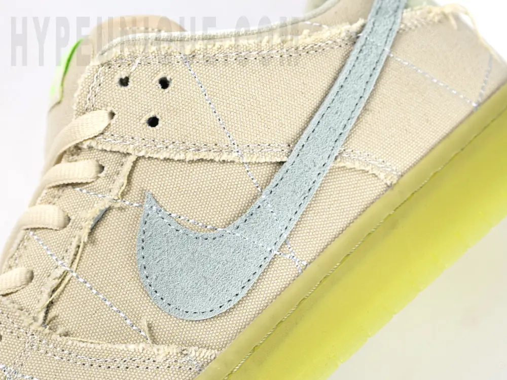 Low “Mummy” Dunk