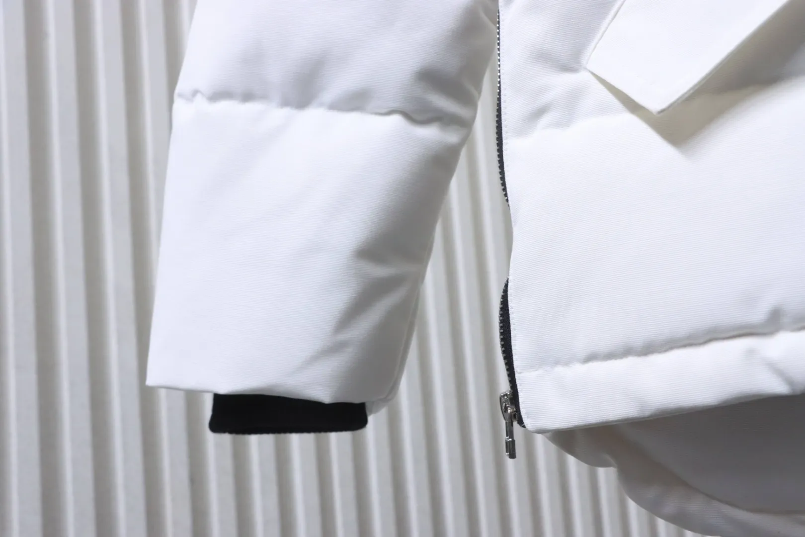 Long Sleeve Detail
