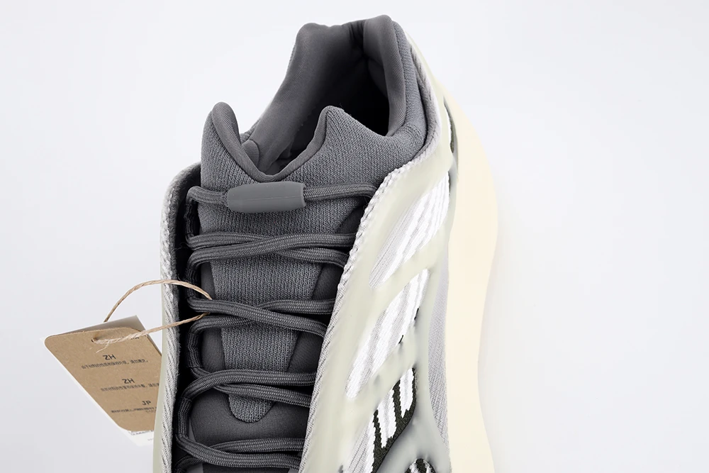 Yeezy 700 V3 Fade Salt