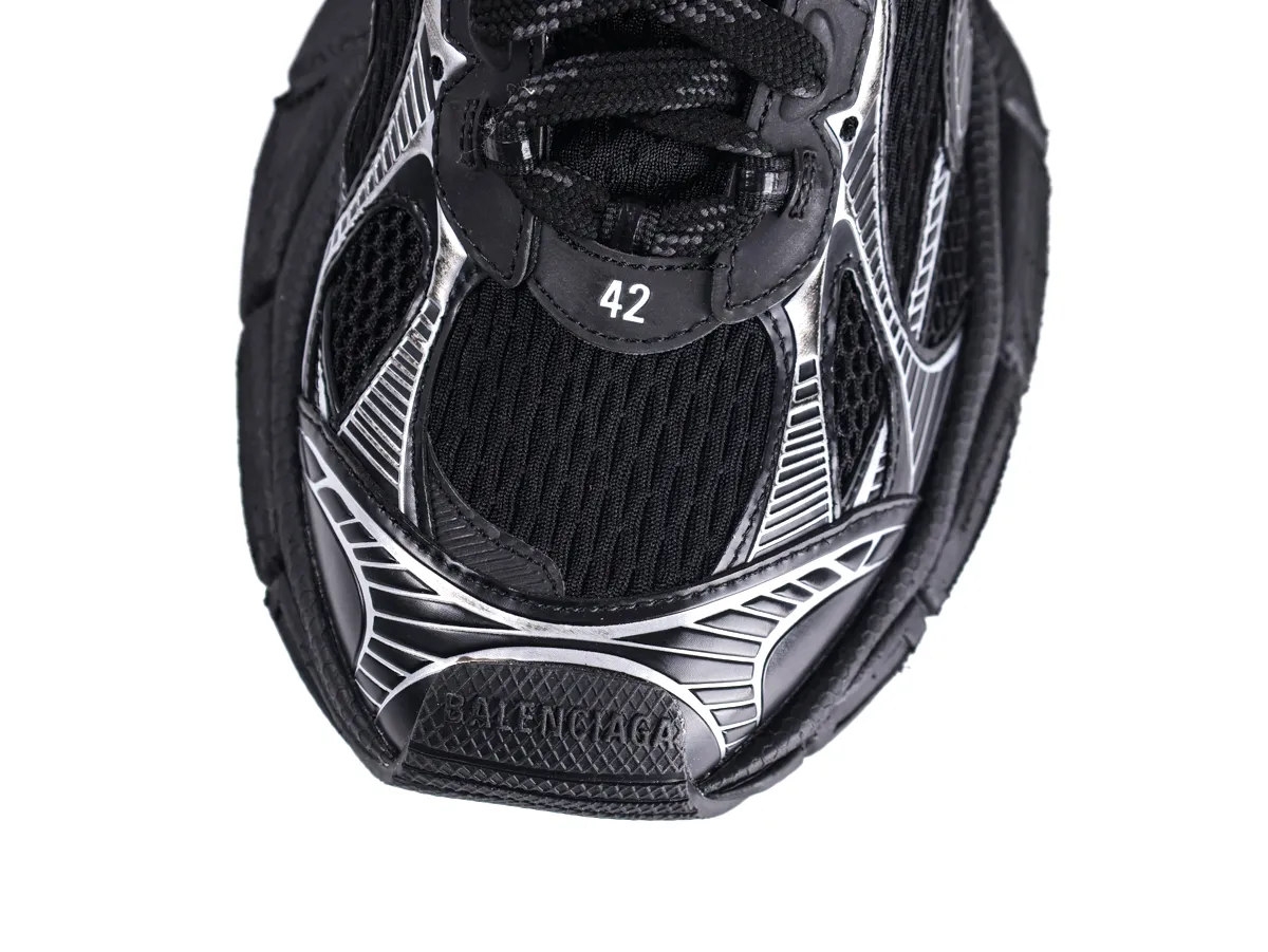 Mesh Toe Box