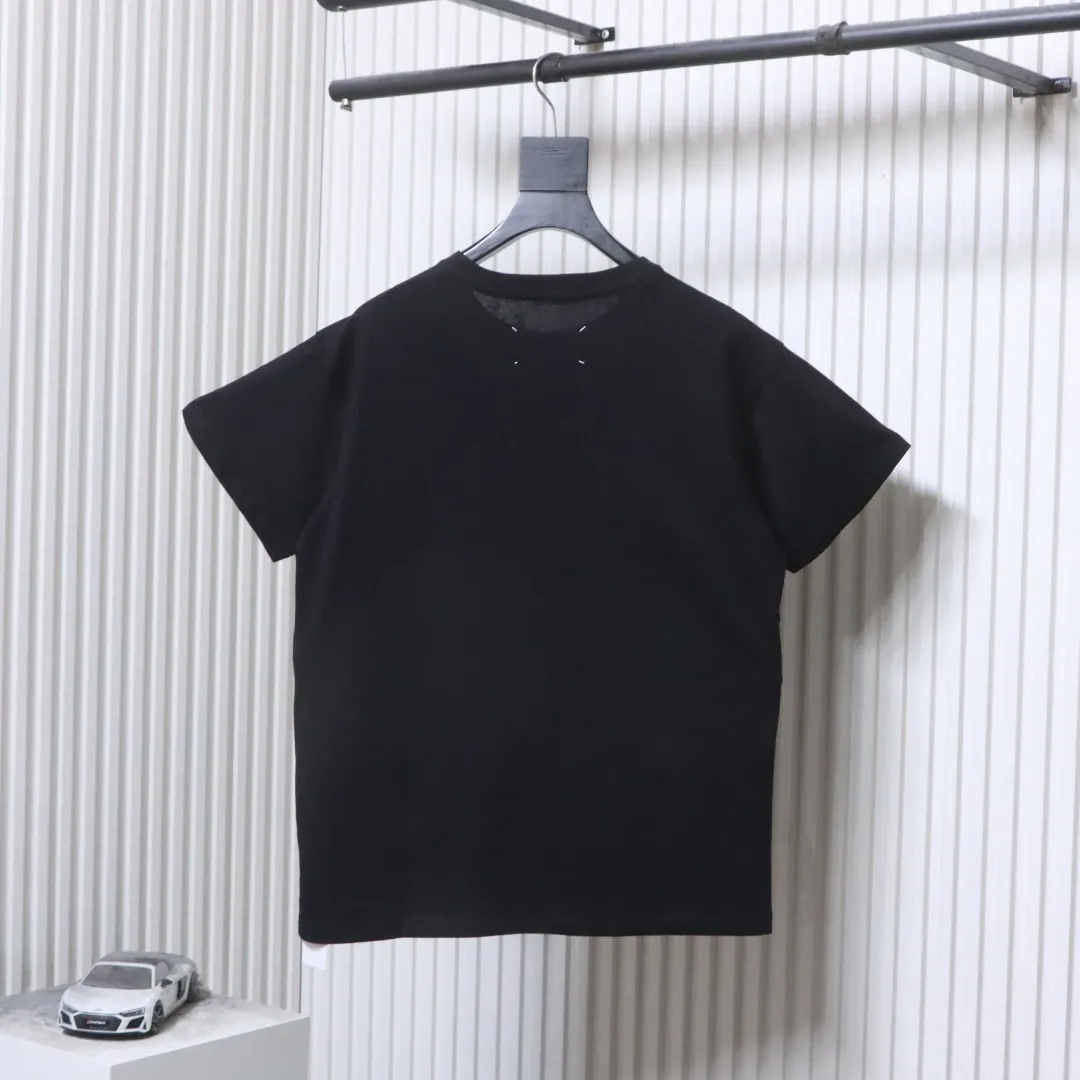 Back MM Blurred Letter Print T-Shirt