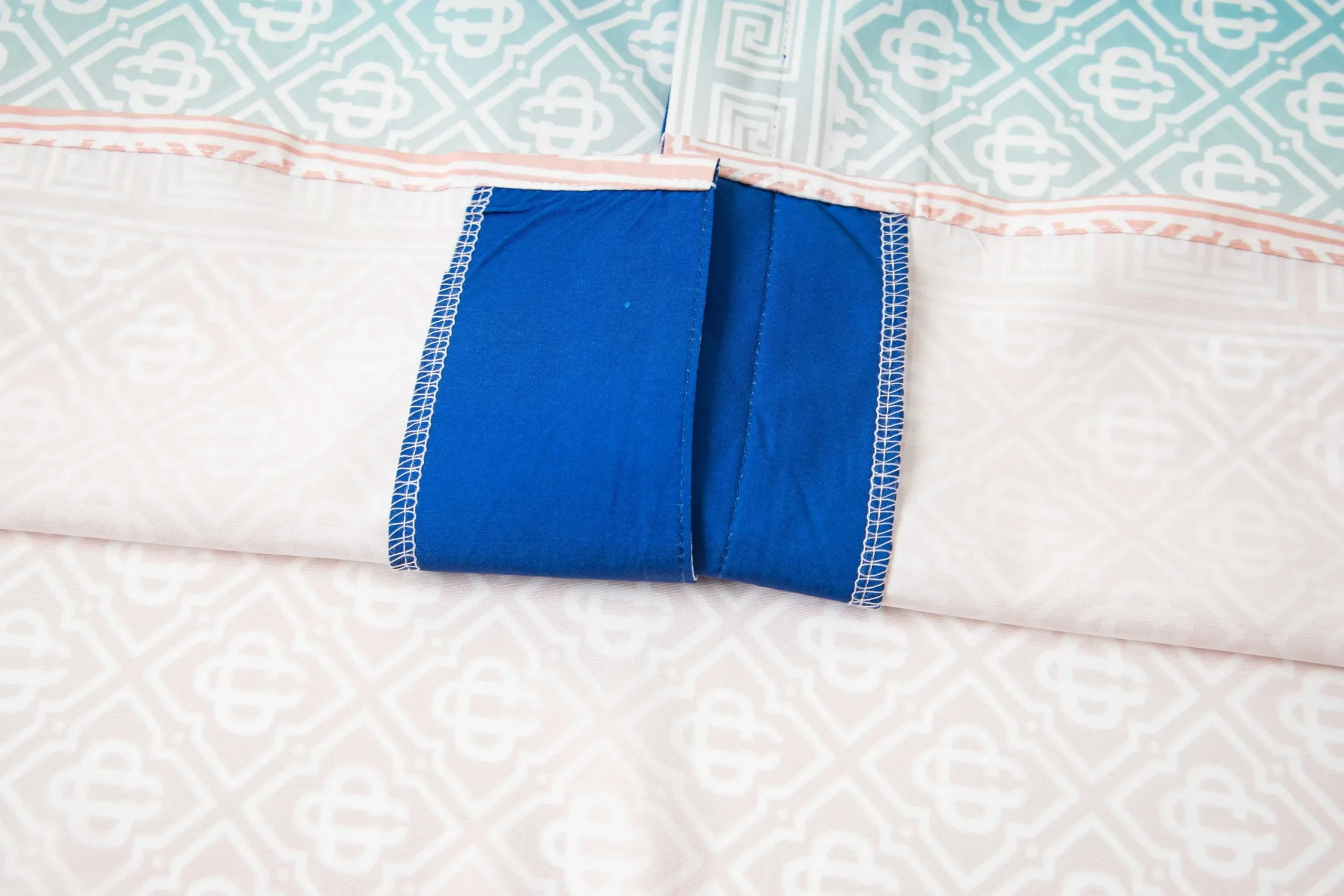 Bottom Hem Details