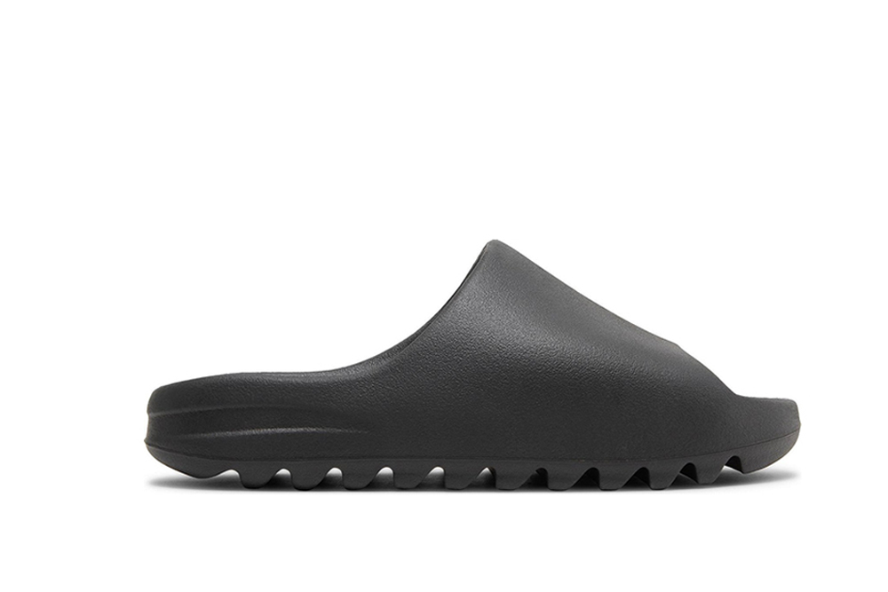 Yeezy Slides ‘Onyx’ Replica (Matte Upper)