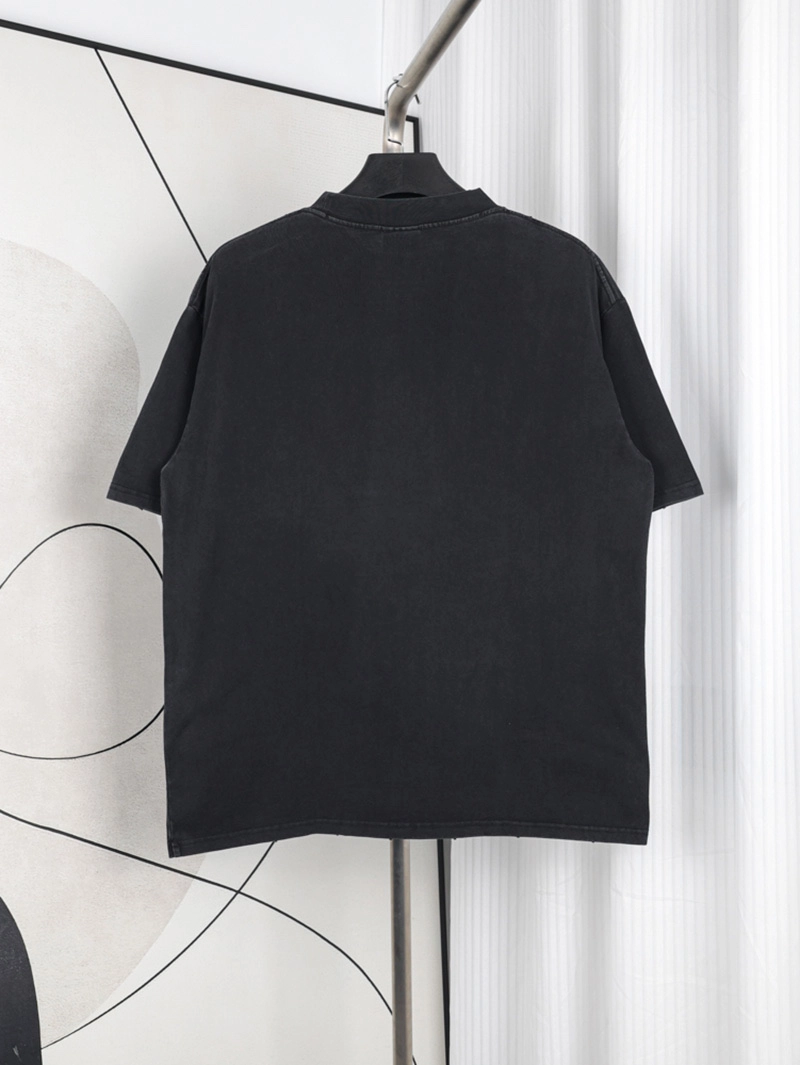 25SS Chest Red Embroidered T-Shirt