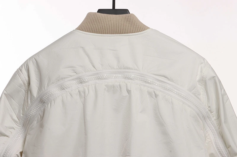 Pleated Jacket Reps