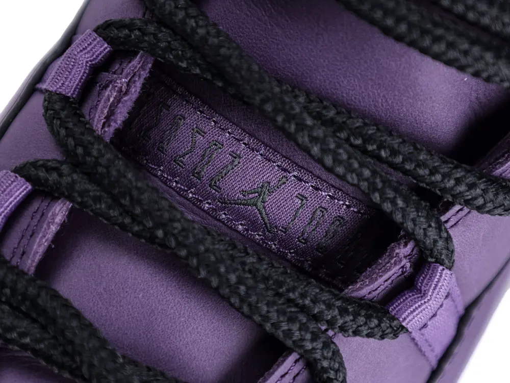 Jordan 11 Retro Mojave