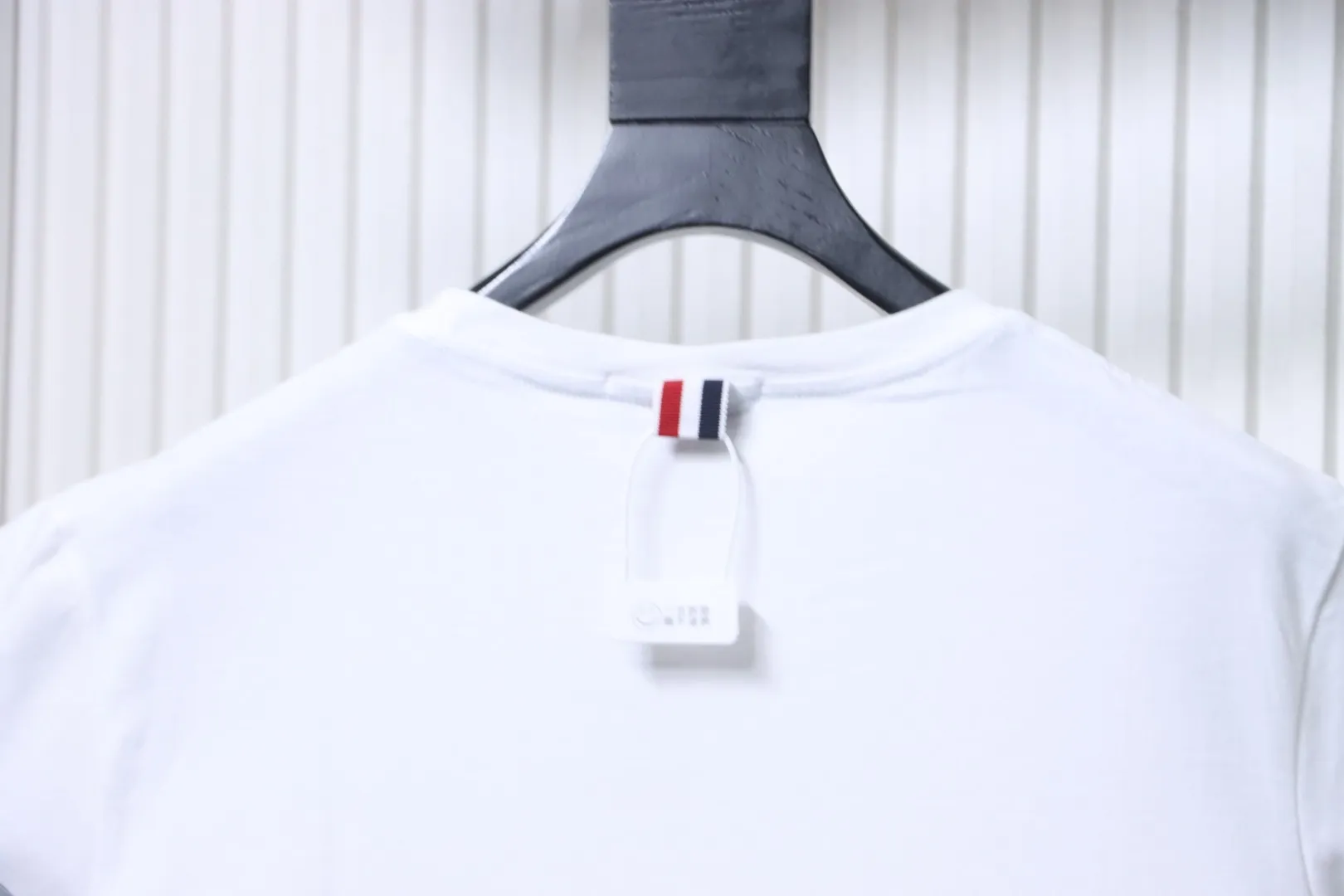 Back Neckline