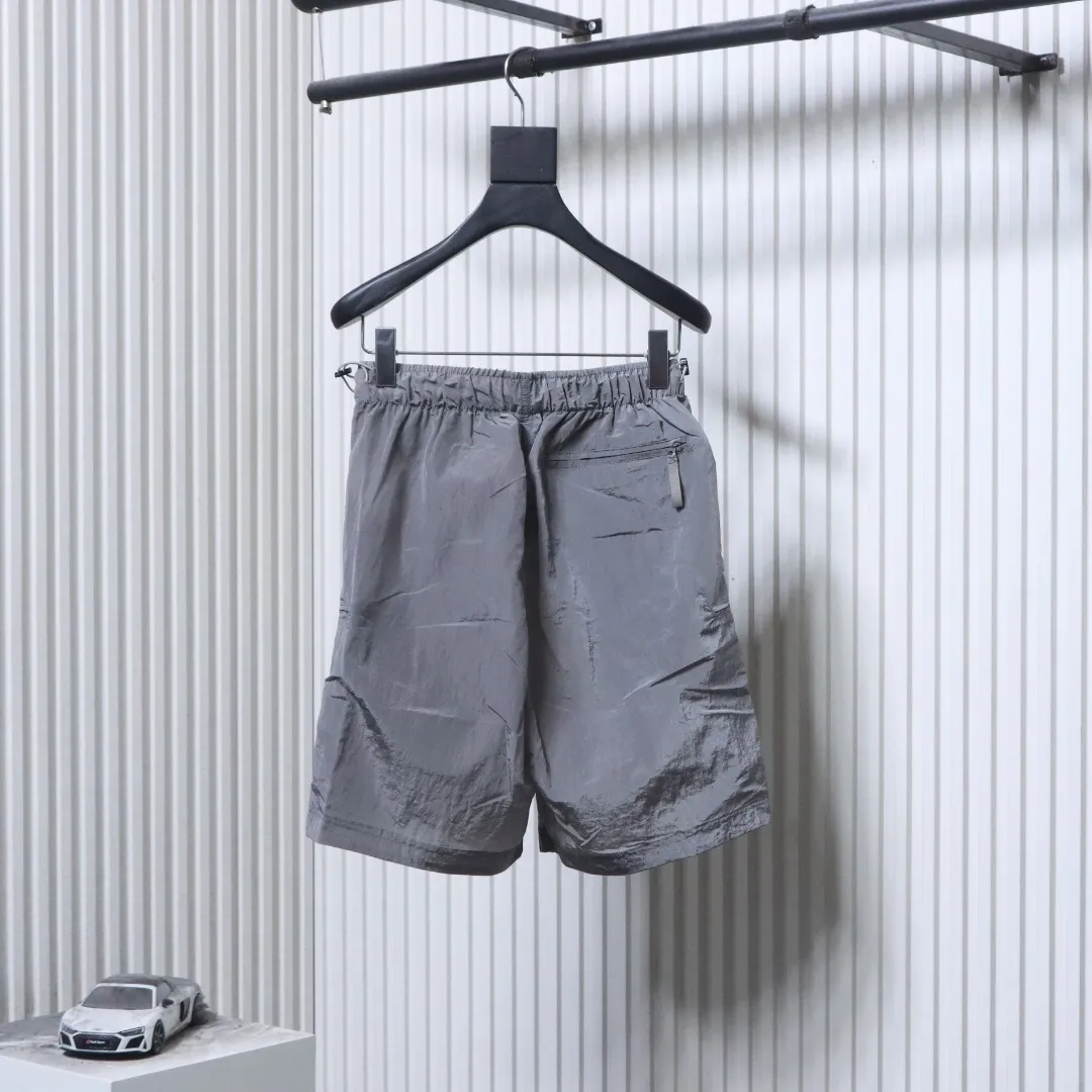Back UD SS26 Five-Stripe Waterproof Woven Cargo Shorts