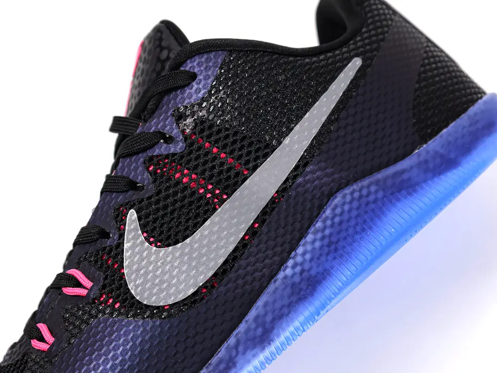 Logo detail on the outside of the left foot