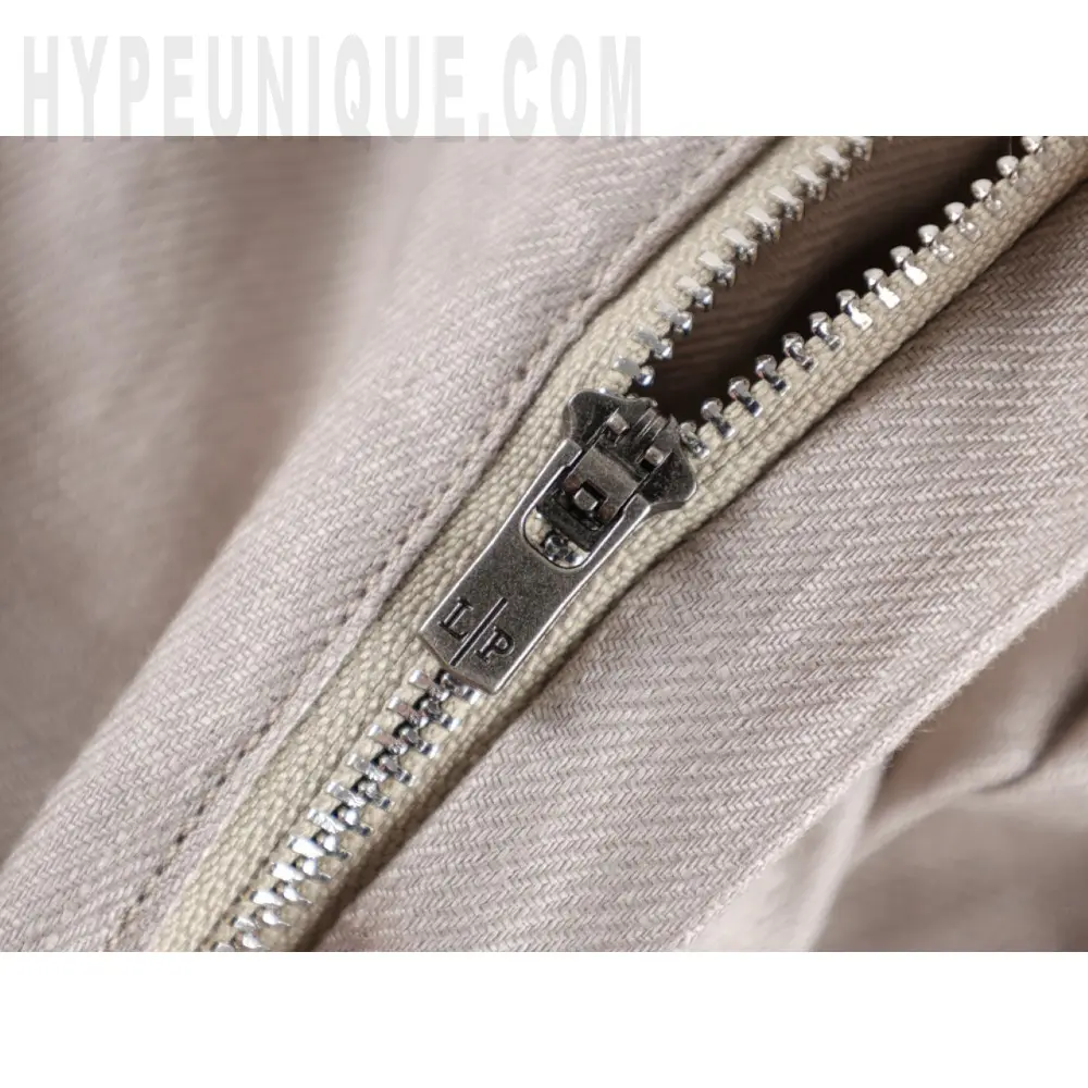 Pants zipper
