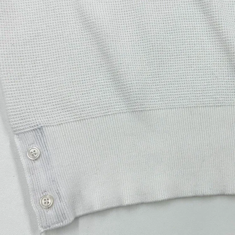 Bottom Hem Details