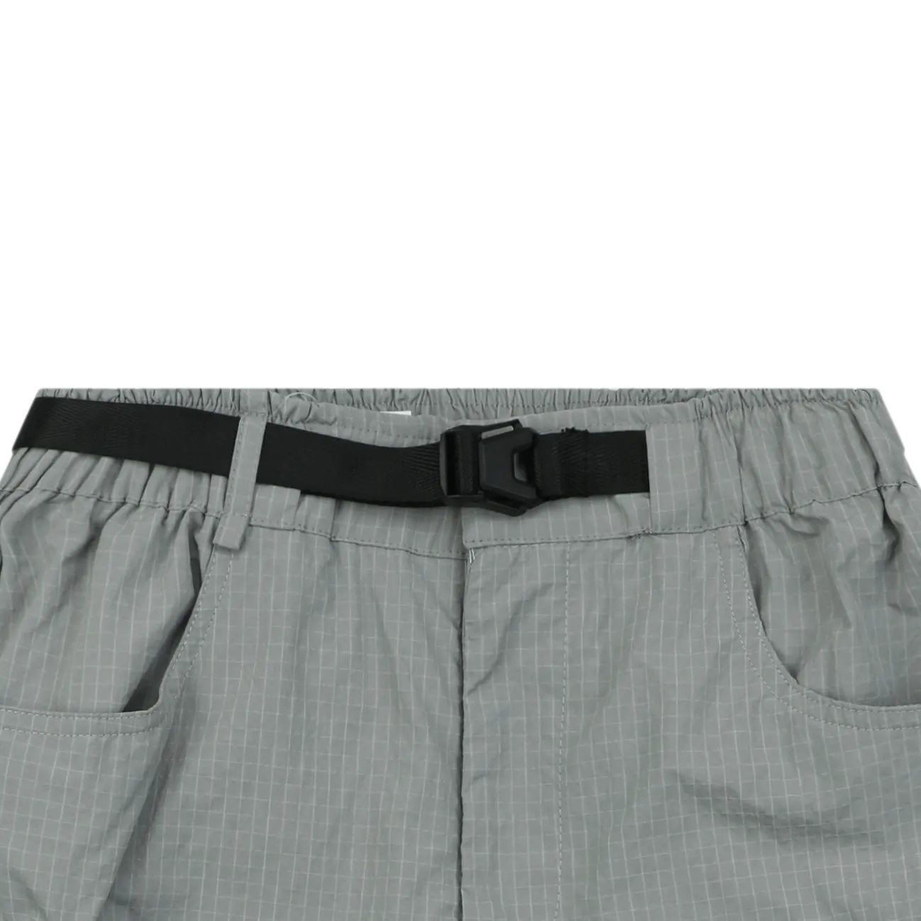 AdvancedSkin Quick-Drying Cargo Shorts Waistline Details