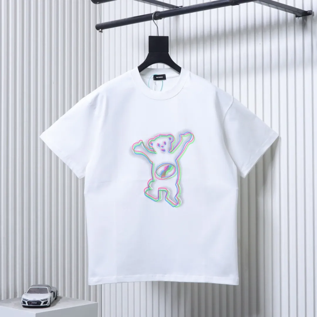 Well Done Phantom Bear Print T-Shirt Color White